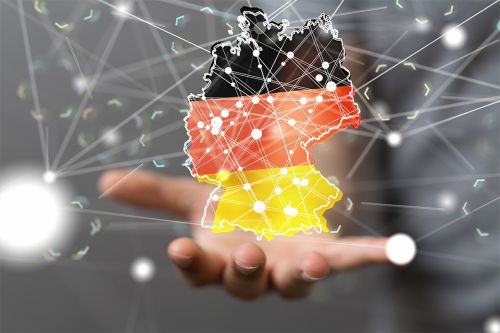 Umriss von Deutschland mit Flagge